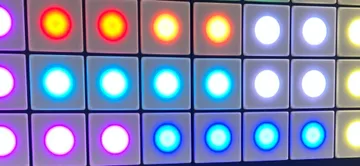 LE MUR INTERACTIF Français®
