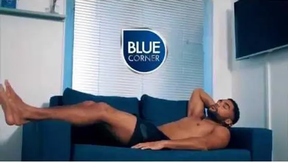 Consultez la vidéo de BLUE CORNER, épilation et soins pour hommes