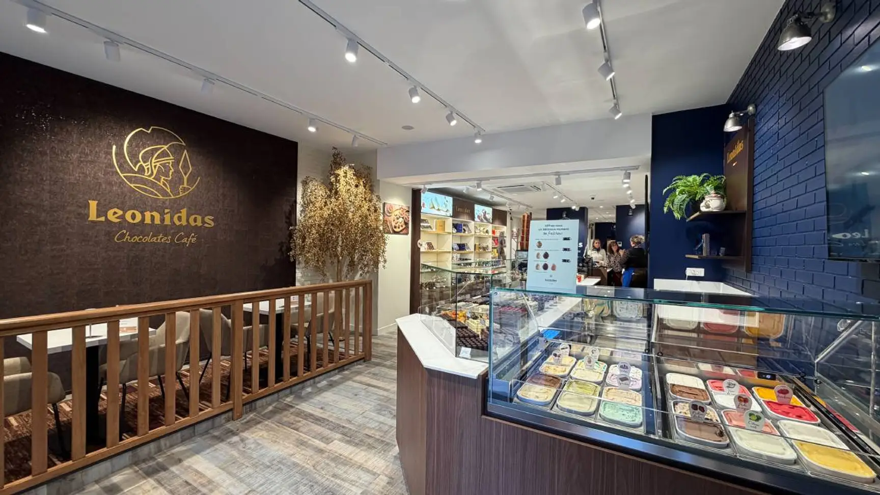 Leonidas retrouve Lyon : un partenaire multi-enseignes ouvre un Chocolate’s Café à la Croix-Rousse