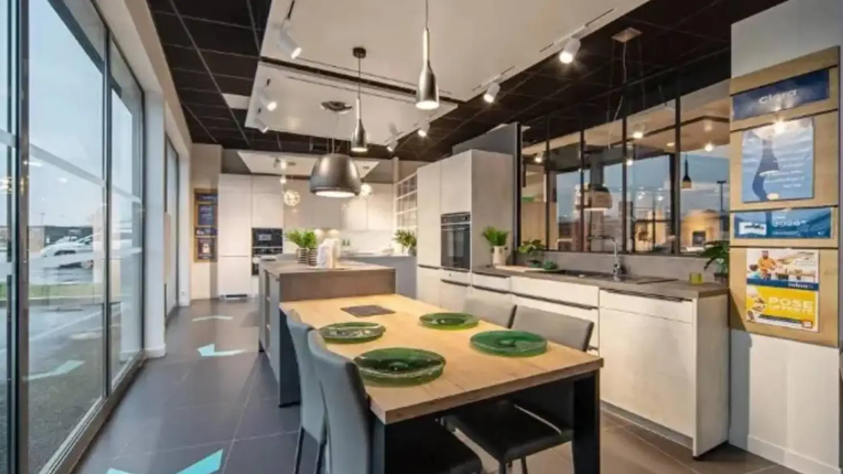 Un nouveau showroom ixina ouvre ses portes à Saint-Jean-de-Luz